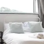 Appartamento Spacious 3 Bed By Free Wifi And Netflix